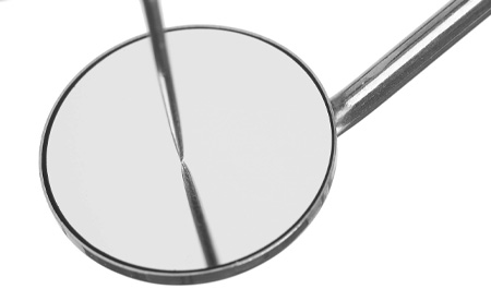 Отражение в зеркале Доктор Ким Stainless Steel (SS)
